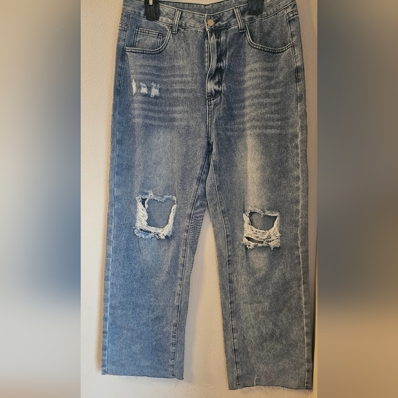 Distressed Blue Jeans - Picture 1 of 3
